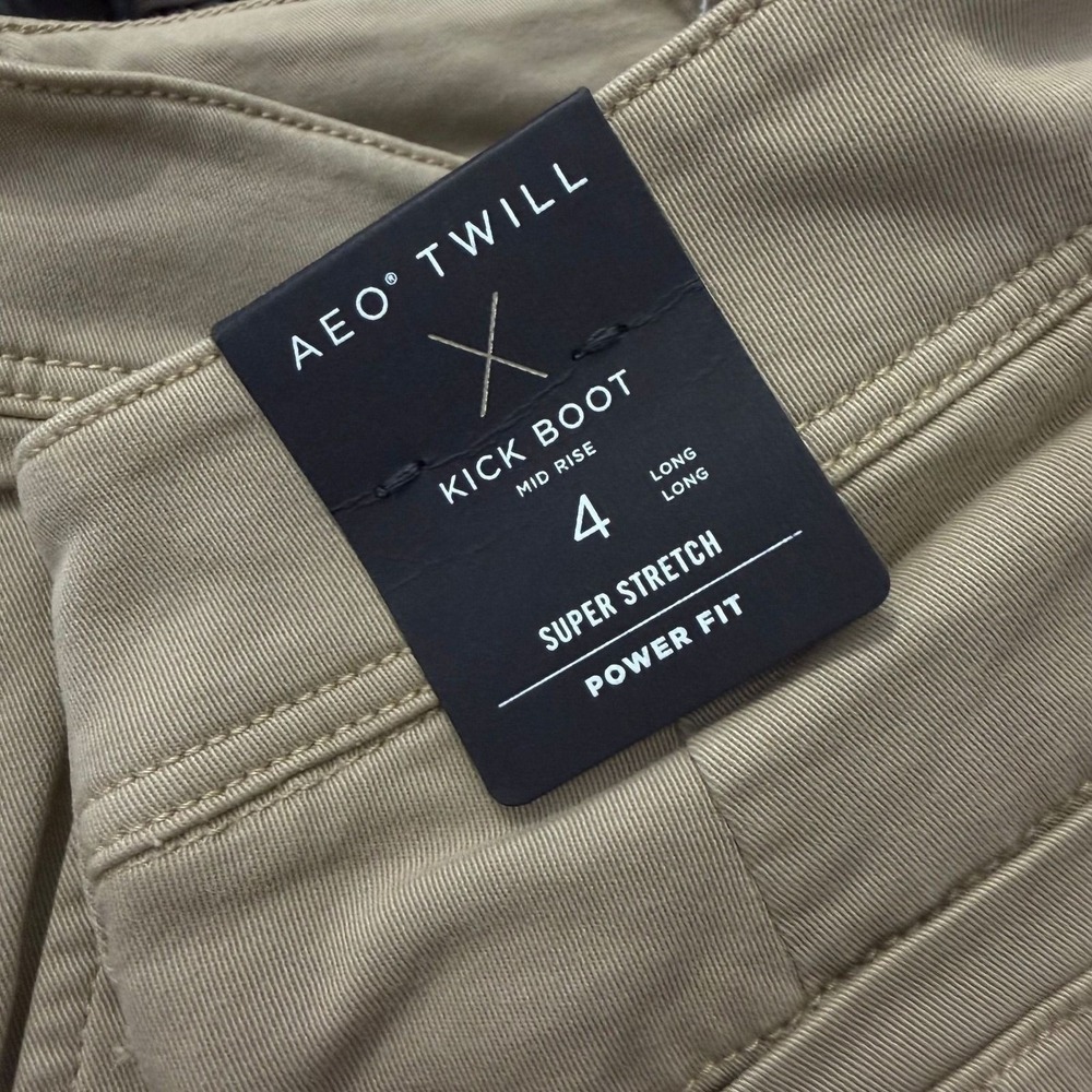 American Eagle Kick Boot Pants Womens 4 Long Tan Khaki Super Stretch Twill NEW